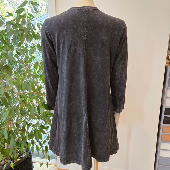 Jess & Jane Black Acid Wash Patch Pockets Tunic Top Size M Asian Print Lagenlook - Picture 4 of 11